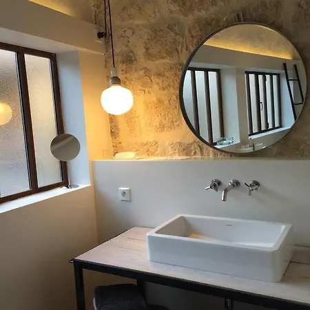 Four Maison D'hotes * Montcuq