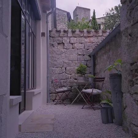 Four Maison D'hotes Montcuq